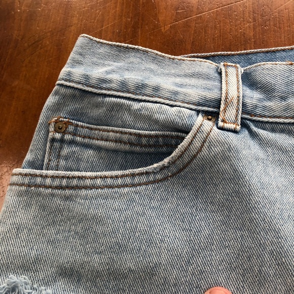 Billabong Blue Jean Shorts High-Waisted Distressed - Picture 5 of 9